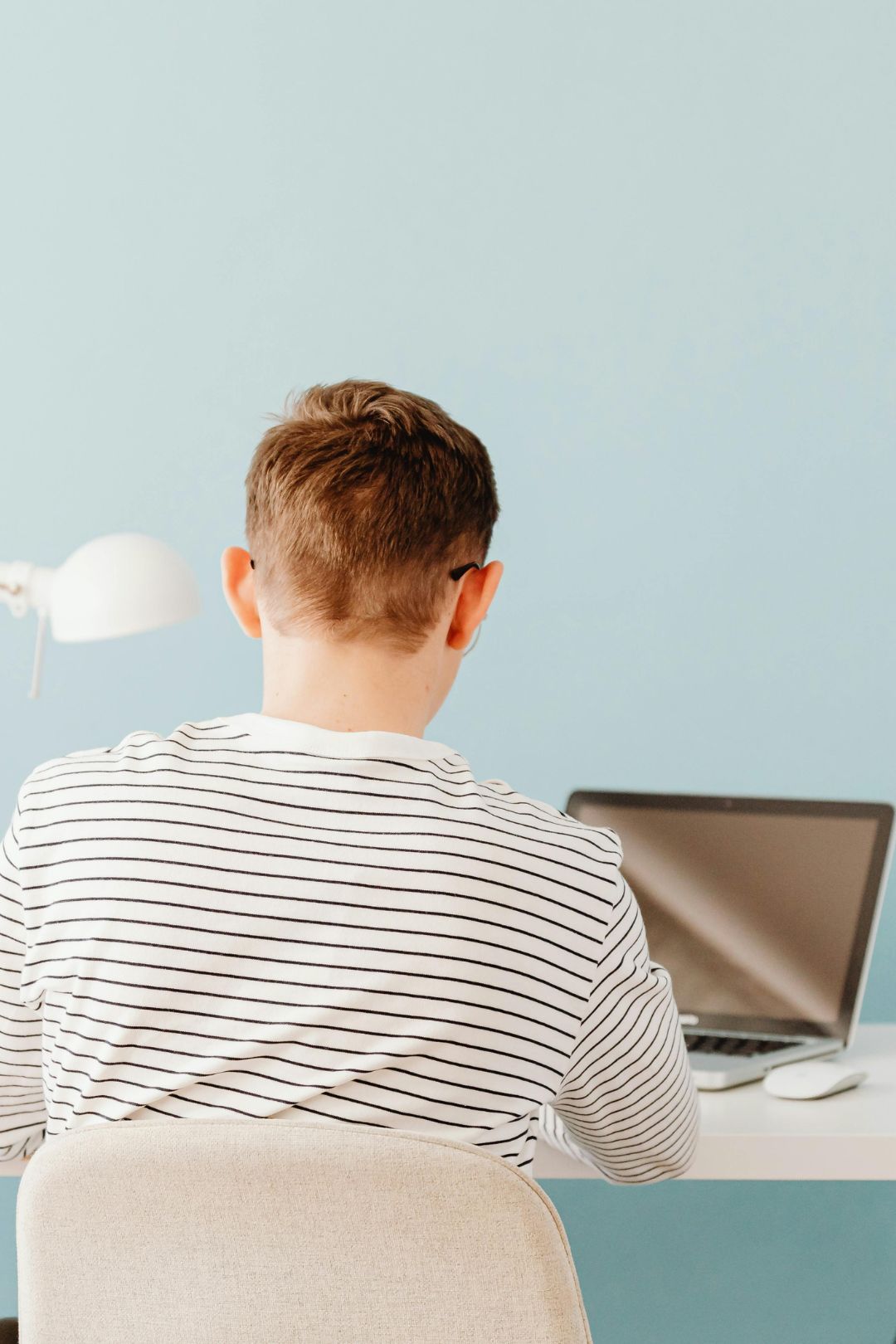 Desk ergonomics